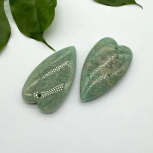 Natural Green Stone Heart Pendant DIY Jewelry Material Polished Gemstone Hand Piece