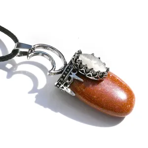 Collana con ciondolo a corona di luna in argento vintage con pietra di arenaria e occhio di gatto.