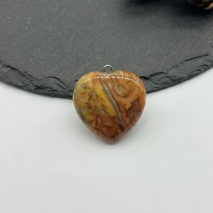 Natural agate heart pendant crystal love necklace charm accessory for jewelry making DIY crafting.