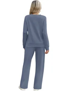 Casual long sleeve sweatshirt and pants set women, comfortable autumn two piece lounge suit.
