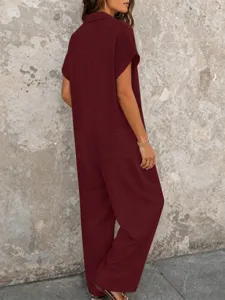 Combinaison unie a manches courtes boutons pour femme mode ete decontractee style chic.