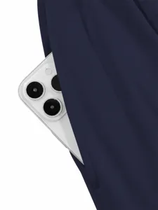 Pocket detail close-up view of the stylish casual solid color wide-leg pants apparel design.