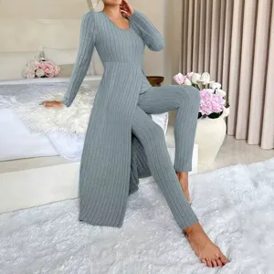 Ensemble de loungewear décontracté haut à manches longues fendu col rond côtelé gris
