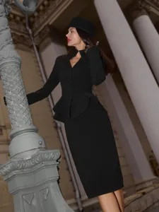 French vintage style cut-out single-breasted blazer peplum jacket and midi pencil skirt suit detail