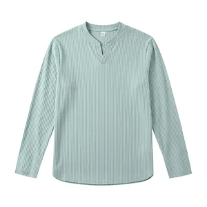 T-shirt homme à manches longues et col V côtelé uni vert menthe haut automne décontracté