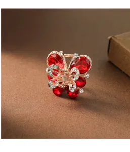 Elegante Strass Schmetterling Haarklammer, glitzerndes rotes Kristall Haaraccessoire Damen.