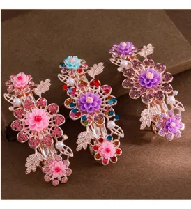 Crystal flower hair clip elegant spring barrette rhinestone ponytail hair accessory for women.