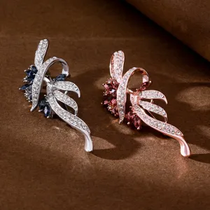 Elegant Alloy Rhinestone Floral Brooch For Women Suit Jacket Corsage Luxury Crystal Fashion Clothing Jewelry Accessories