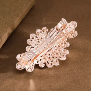 Roségoldfarbene metallische Blumen Haarspange Vintage Federklammer Haarschmuck für Damen