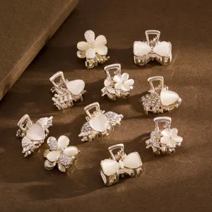 Petites Pinces à Cheveux en Métal Mini Fleur Nœud Strass Perle Artificielle Accessoires de Cheveux pour Femmes Coiffure Quotidienne