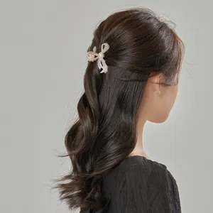 Crystal Rhinestone Bow Hair Claw Clip Medium Hair Catch Shark Clip Hair Accessories
