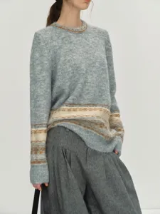 Women's Fair Isle knit sweater, thick winter pullover with classic Scandinavian pattern.