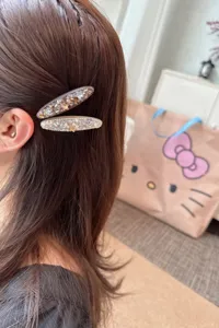 Elegante Haarnadeln aus Acetat mit Strass und Kristallsteinen, schicke Haarspangen für Damen.
