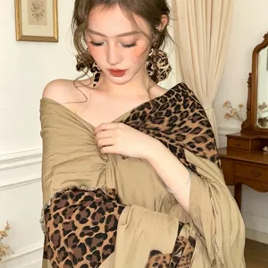 Retro leopard print scarf shawl for women, luxury vintage style oversized elegant winter warm wrap.