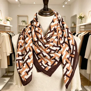 Foulard carré à motif géométrique rétro, châle élégant en lin et coton, accessoire chaud pour cou.