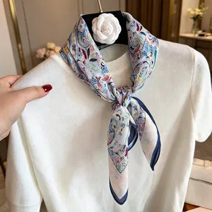 Chic paisley print silk scarf elegant floral neckerchief versatile women fashion accessory