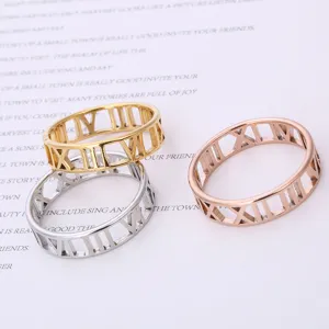 Edelstahl hohler roemischer Ziffern Ring, Mode mehrfarbig Schmuck Set fuer Damen.