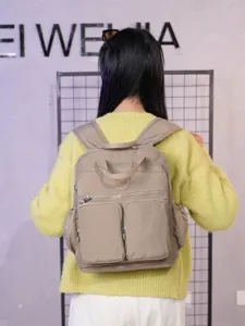 Zaino multi-tasche in nylon tinta unita grande capacità viaggio tempo libero scuola