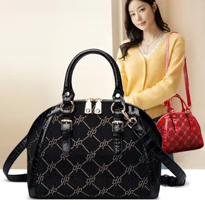 Rhinestone shell handbag large capacity shoulder bag women commuting crossbody bag fashion