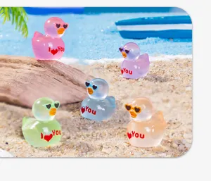 Mini resin ducks with sunglasses and heart love text, cute DIY micro landscape decor ornaments.