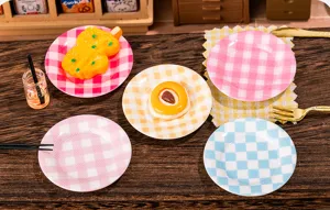 Miniatura casa delle bambole cibo gioco piatti a quadretti resina fai da te mini set