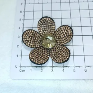 Glänzender Strass Blumen Aufnäher DIY handgemachte Kristall Schuhschnalle Dekoration.