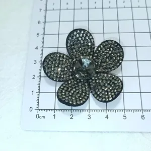 Schwarze Strass Blumen Patches DIY handgemachte Kristall Schuhschnalle Kleidung Zubehör