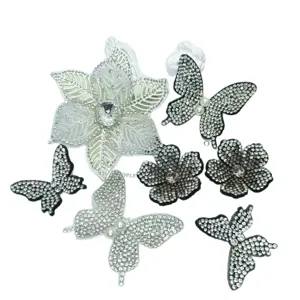 Paillettes strass 3D fleurs et papillons écussons pour décoration et couture de vêtements.