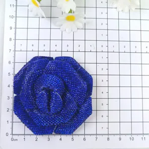 Fleur de chaussure rose multicouche en strass bleu broche pince à cheveux accessoire scintillant