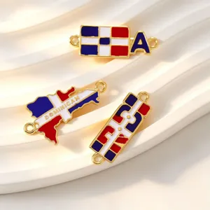 Dominikanische Republik Flagge Karte Emaillierte Anhänger Goldlegierung DIY Schmuckteile