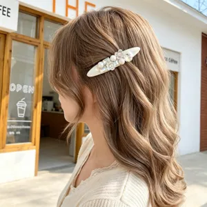Elegant pearl rhinestone hair clip detail shot, french style sweet hairpin for daily wear.
