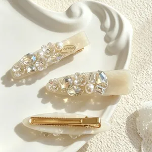 French light luxury pearl flower hair clip, elegant rhinestone duckbill clip for women daily wear