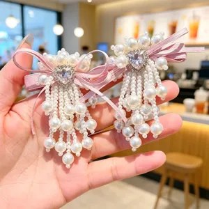 Korean style bow pearl heart hair clip sweet side clip duckbill hair accessory for women.