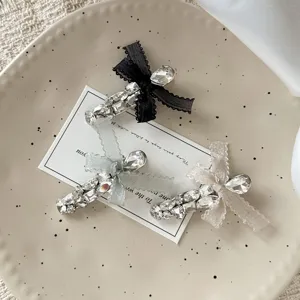 Elegant rhinestone bow hair clips set, sweet side clips for women and girls daily styling.