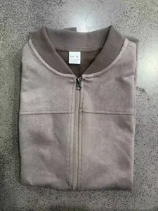 Modische Herren Wildleder Weste mit Reissverschluss aermellose Freizeitjacke fuer Alltag.