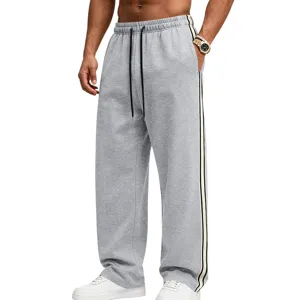 Herren schwere fleecegefütterte weite Jogginghose mit stylischen Seitenstreifen und Kordelzug.