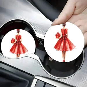 Vista dettagliata di un sottobicchiere per auto con elegante illustrazione in abito rosso.