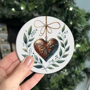 Ronde siliconen onderzetter met vintage hart en bladeren ontwerp, stijlvol interieuraccessoire.