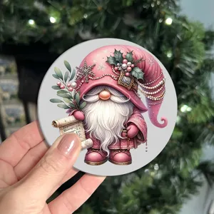 Grazioso gnomo di Natale rosa rotondo sottobicchiere di ceramica decorazione festiva da tavolo