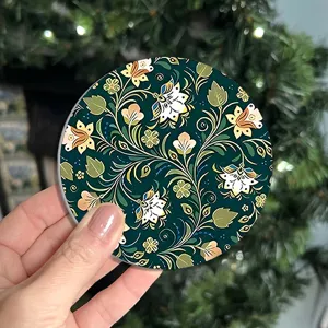 Round silicone coaster with vintage botanical floral pattern, ideal for coffee and mugs.