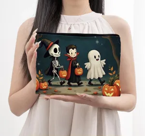 Detailansicht der Halloween bedruckten Leinwand Kosmetiktasche, tragbare Reisetasche.