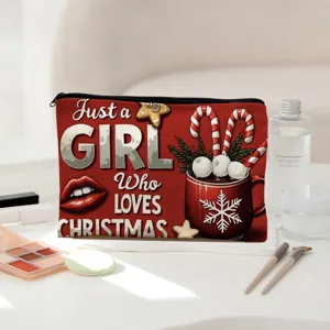 Weihnachts-Thema Make-up-Tasche Detail, festliche rote Kosmetiktasche mit Feiertagsprint.
