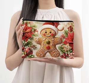 Weihnachts-Lebkuchenmann bedruckter Kosmetikbeutel Detailansicht, tragbare Make-up-Tasche.