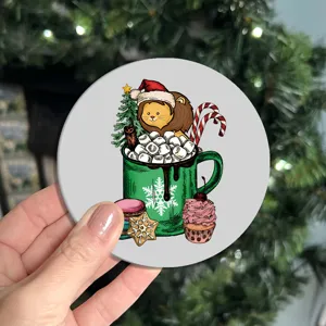 Leuke cartoon kerst leeuw lederen koffiekopje onderzetter voor tafeldecoratie thuis.