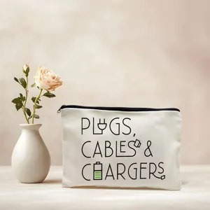 Pochette de rangement zippee en toile pour cables, chargeurs et cosmetiques pratiques.