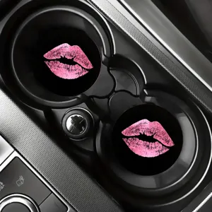 Auto bekerhouder onderzetters met stijlvolle roze glitter lippen print, auto-interieur.