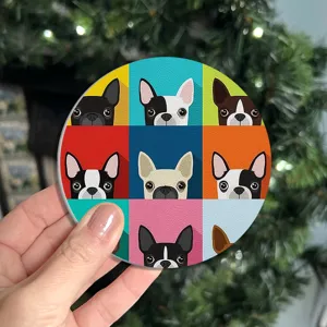 Sottobicchiere rotondo con motivo a griglia di cane pop art colorato per la casa.