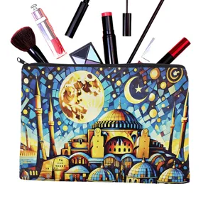 Vista dettagliata della borsa cosmetica in tela con stampa a mosaico di moschea.