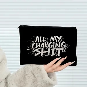 Pochette noire zippée pour câbles de recharge et maquillage avec design imprimé drôle