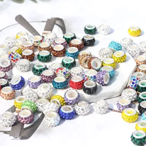 Cuentas de estrás pavé coloridas para pulseras de abalorios y accesorios de joyería DIY.
